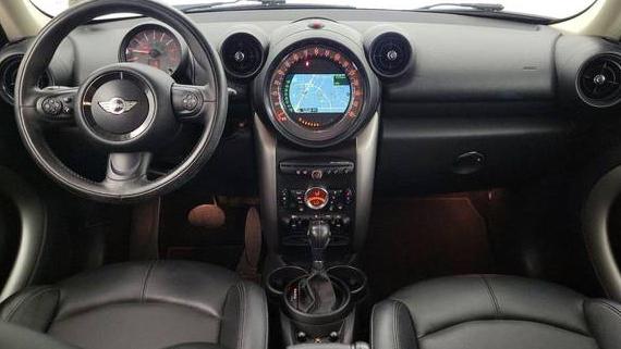 MINI COUNTRYMAN 2015 WMWZB3C56FWR44012 image