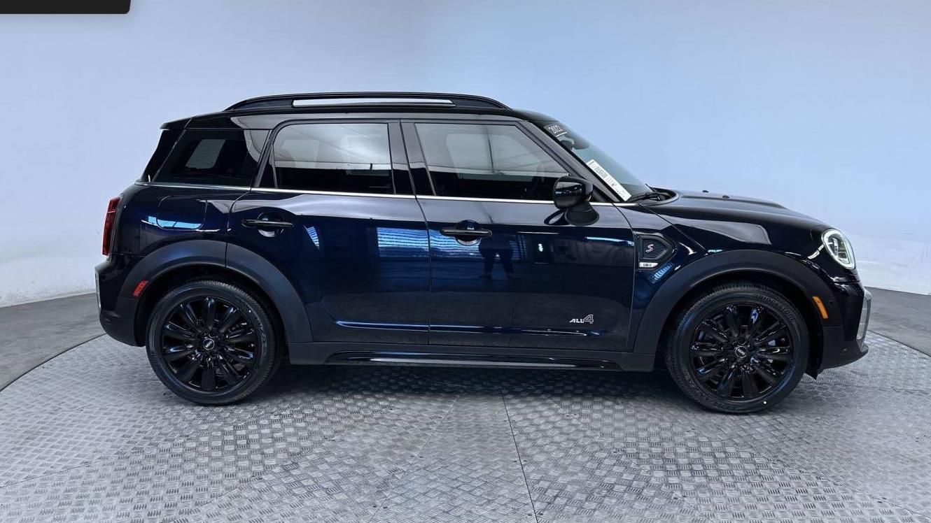 MINI COUNTRYMAN 2022 WMZ83BR07N3N50360 image