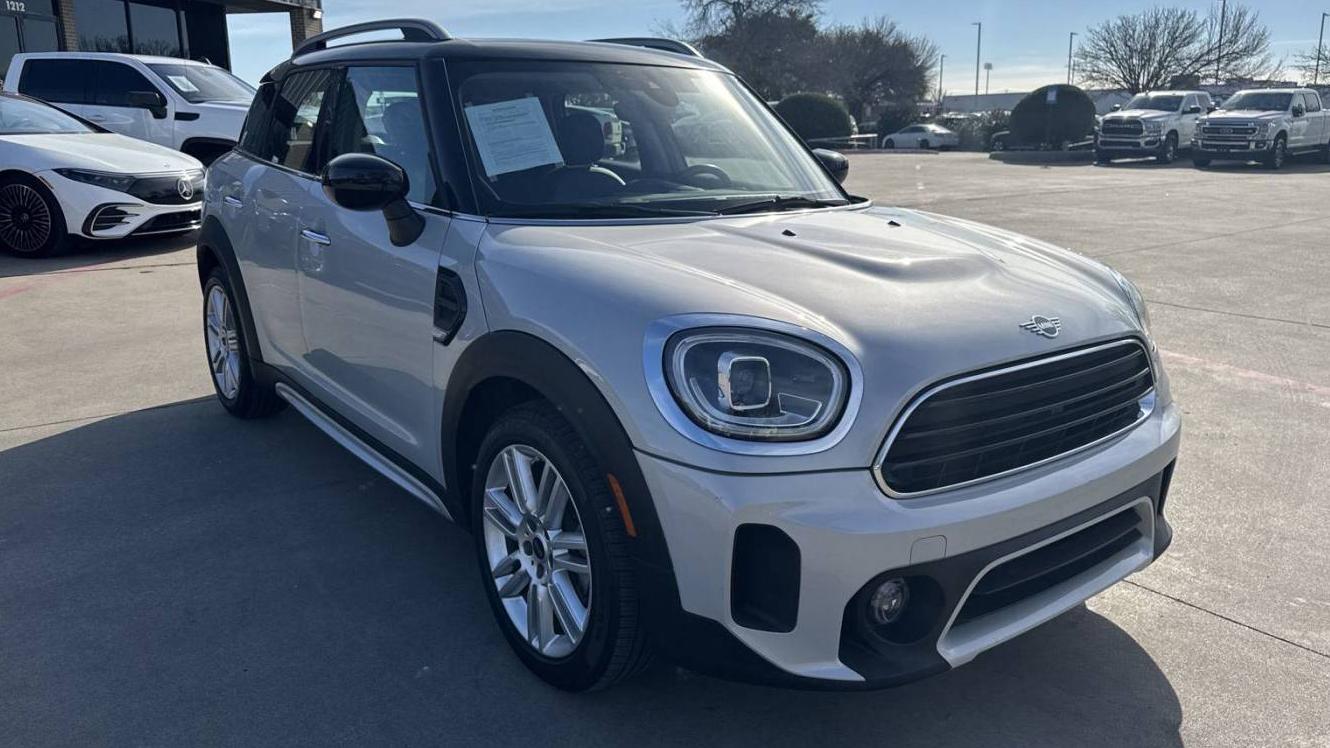 MINI COUNTRYMAN 2022 WMZ23BR08N3N72857 image