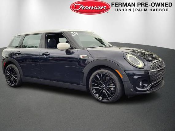 MINI CLUBMAN 2023 WMWLV7C03P2T17172 image