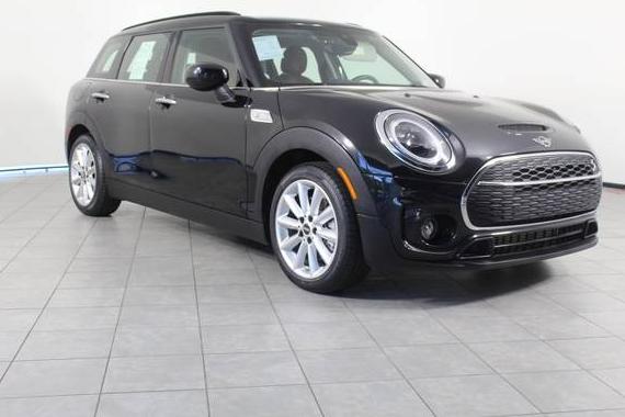 MINI CLUBMAN 2023 WMWLV7C08P2S89370 image