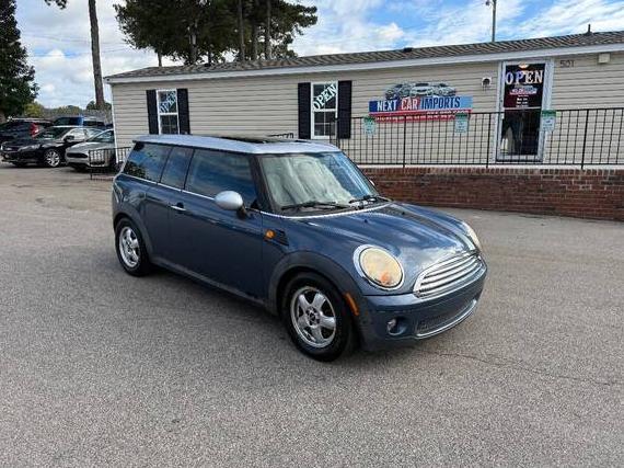 MINI CLUBMAN 2009 WMWML33529TX36318 image