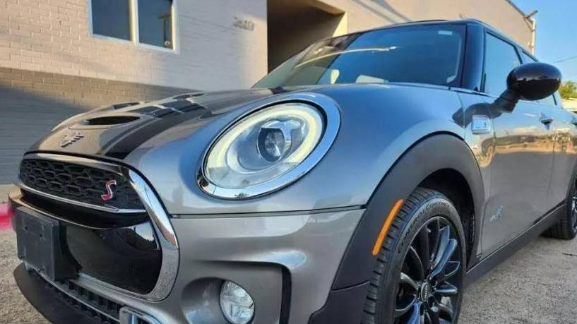 MINI CLUBMAN 2019 WMWLU5C5XK2G04670 image