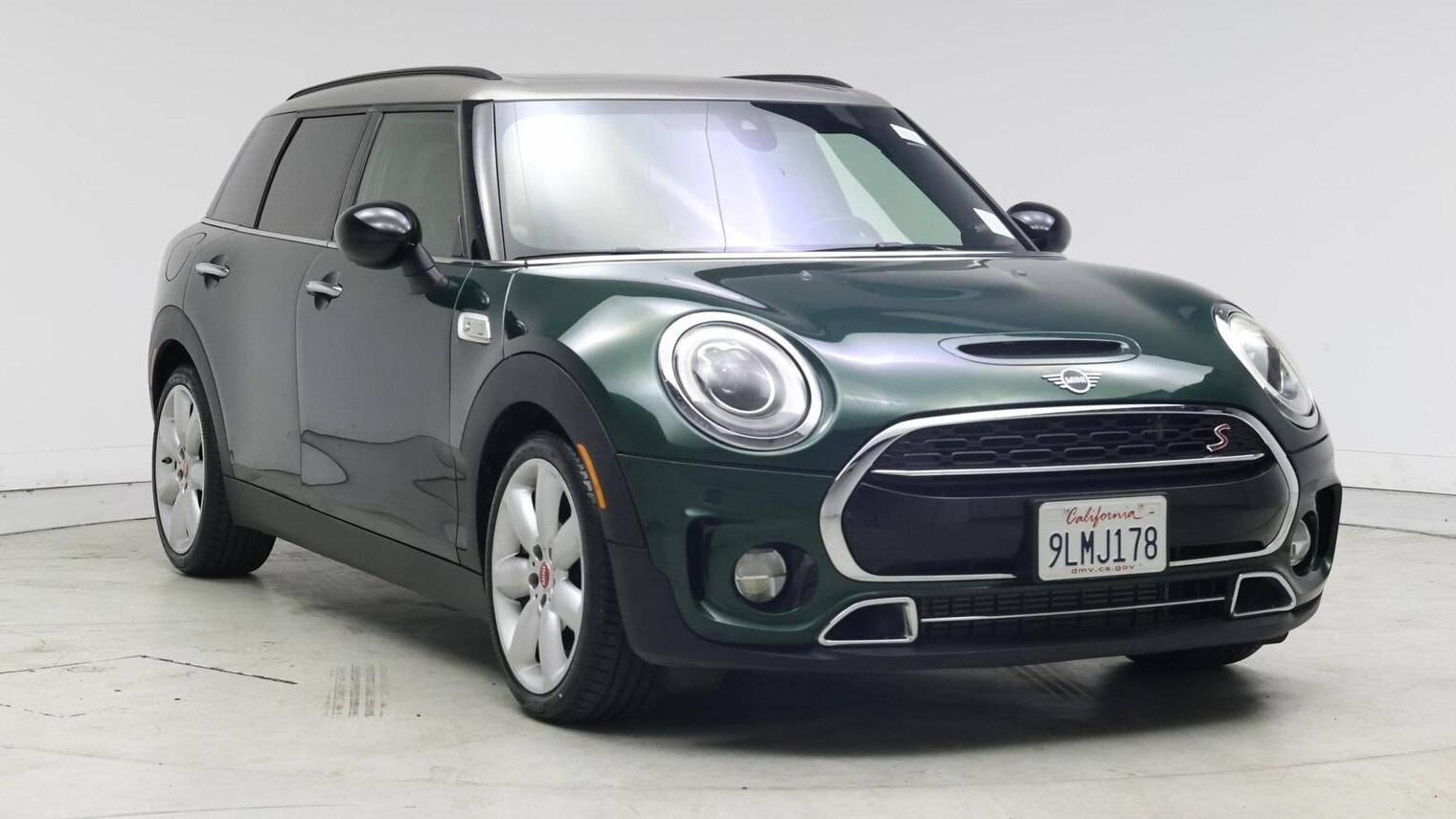 MINI CLUBMAN 2019 WMWLN9C52K2E51643 image