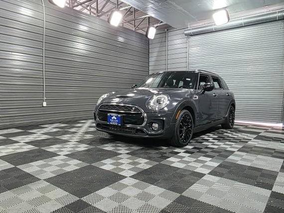 MINI CLUBMAN 2018 WMWLN9C50J2B32451 image