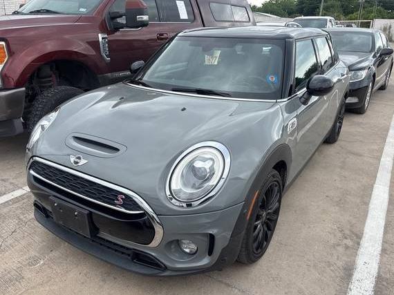 MINI CLUBMAN 2018 WMWLN9C56J2E51305 image