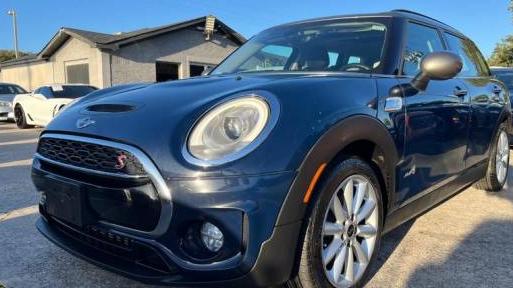 MINI CLUBMAN 2017 WMWLU5C35H2E83943 image