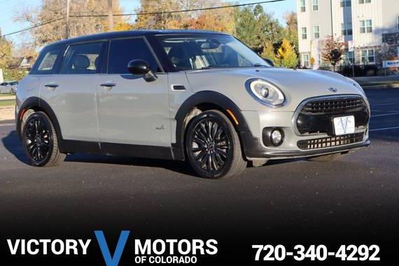 MINI CLUBMAN 2017 WMWLU1C51H2F27298 image