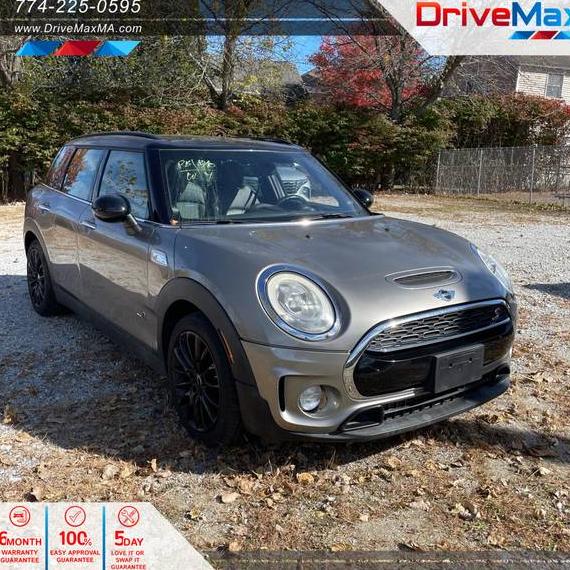 MINI CLUBMAN 2017 WMWLU5C38H2G02150 image