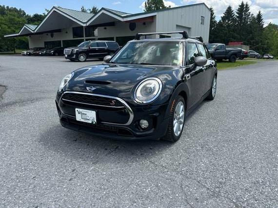 MINI CLUBMAN 2017 WMWLU5C57H2C46307 image