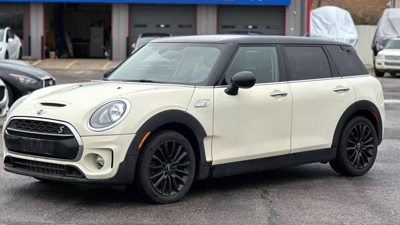 MINI CLUBMAN 2017 WMWLN9C51H2E49181 image