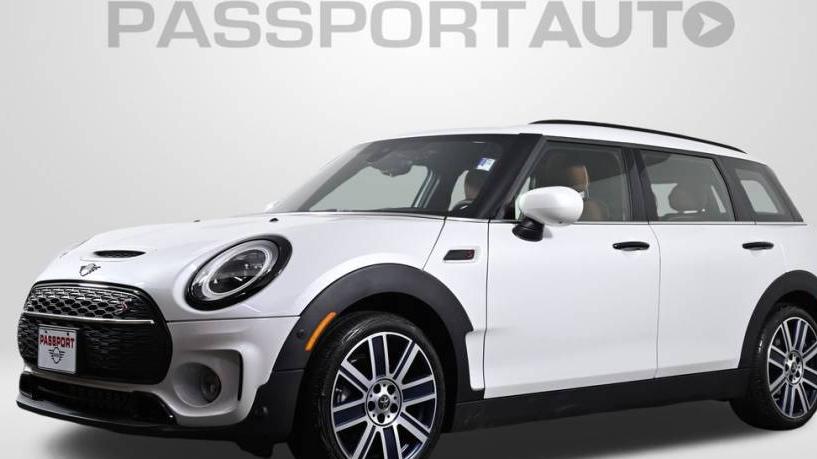 MINI CLUBMAN 2024 WMWLV7C09R2U63983 image