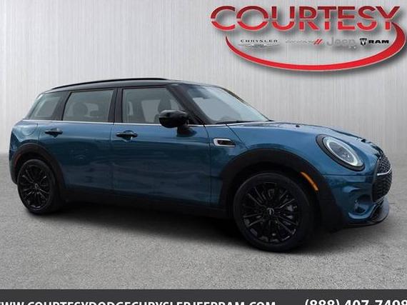 MINI CLUBMAN 2024 WMWLV7C01R2V21729 image
