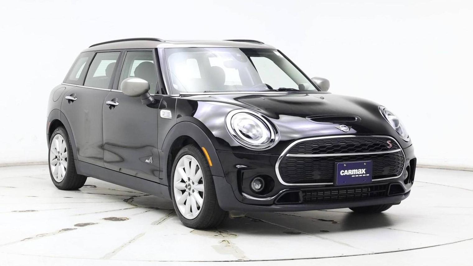 MINI CLUBMAN 2020 WMWXJ1C05L2L94047 image