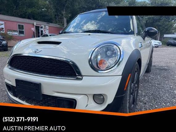 MINI CLUBMAN 2011 WMWZG3C55BTY36610 image