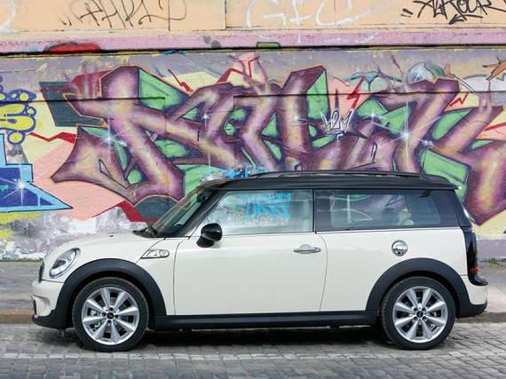 MINI CLUBMAN 2013 WMWZG3C53DTY32543 image