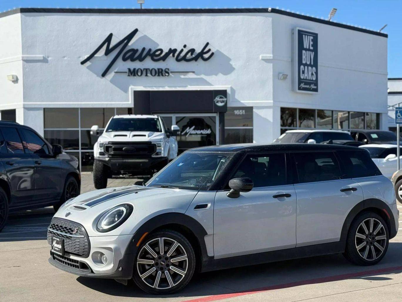 MINI CLUBMAN 2022 WMWLV7C04N2R91215 image