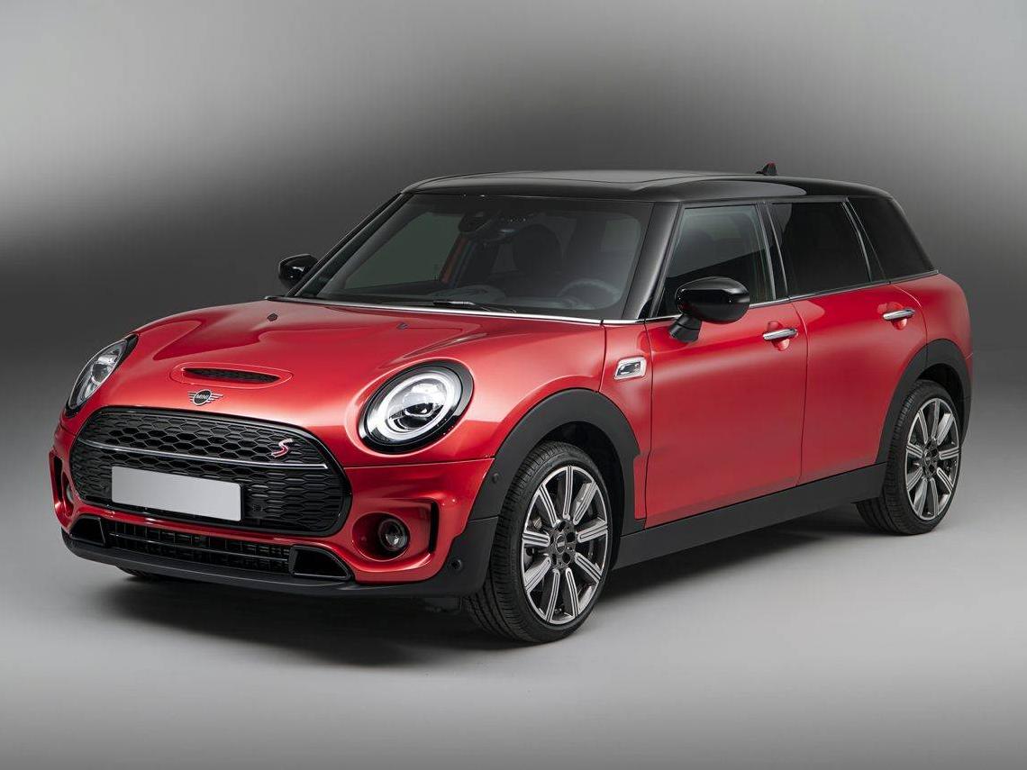 MINI CLUBMAN 2022 WMWLV7C02N2R92914 image