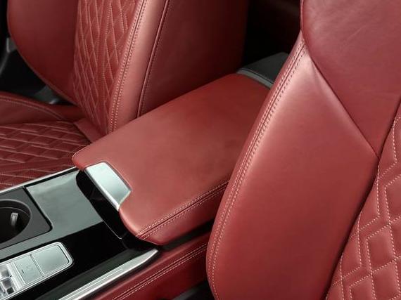 AUDI S7 2023 WAURFBF25PN047755 image