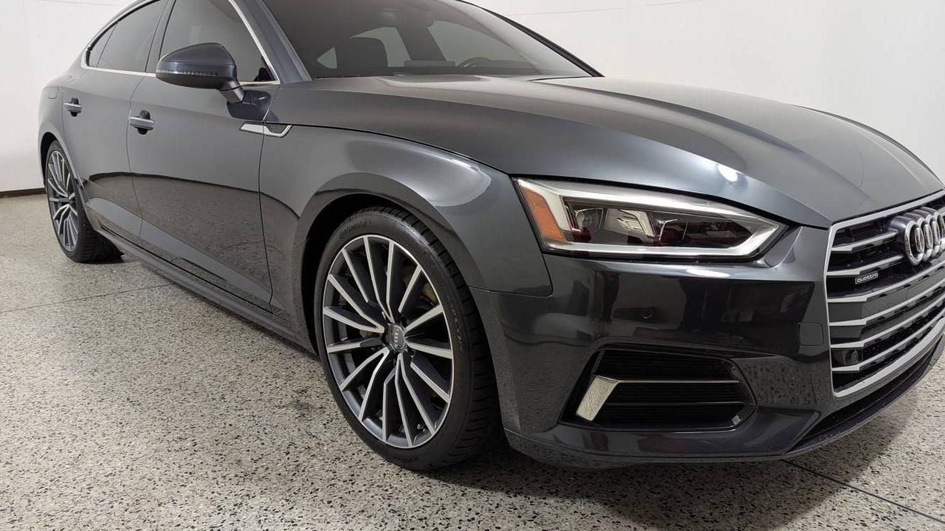 AUDI A5 2019 WAUBNCF59KA057936 image