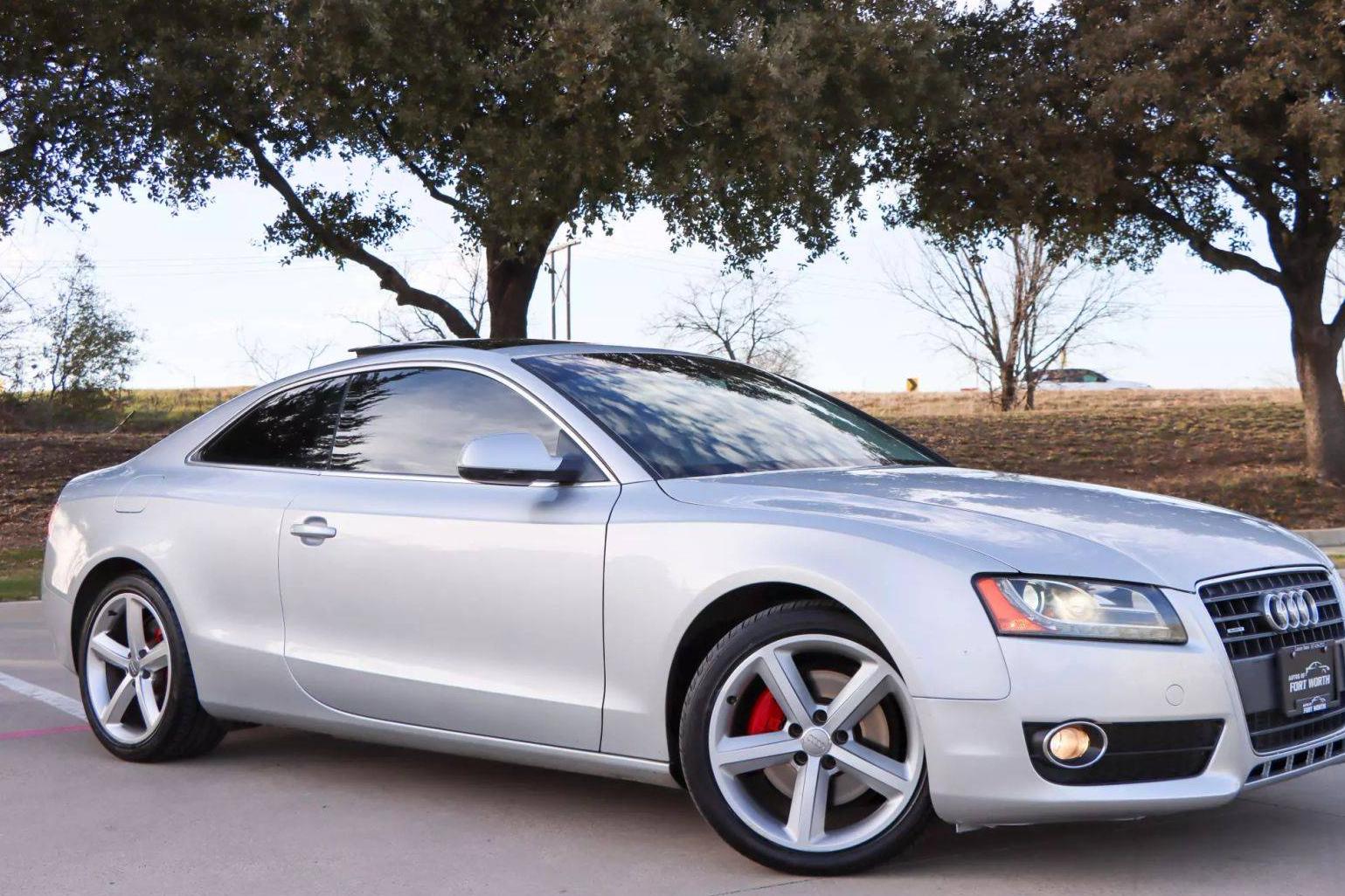 AUDI A5 2010 WAULFAFR7AA075326 image