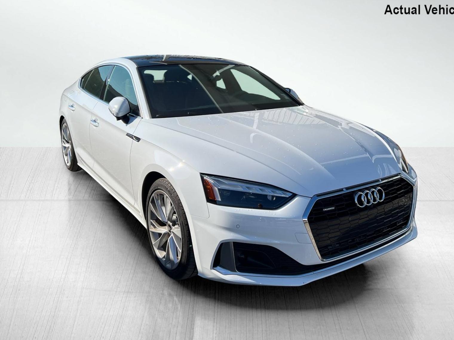 AUDI A5 2022 WAUCBCF50NA033543 image