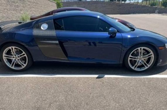 AUDI R8 2008 WUAAU34218N005604 image