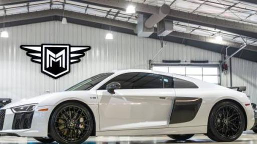 AUDI R8 2018 WUAKBAFX0J7902415 image