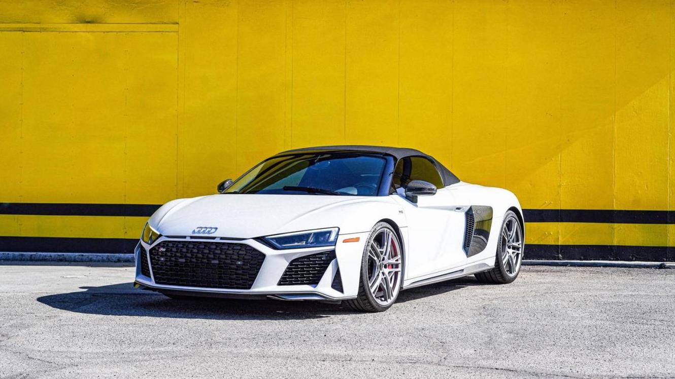 AUDI R8 2021 WUA4BCFX8M7901327 image