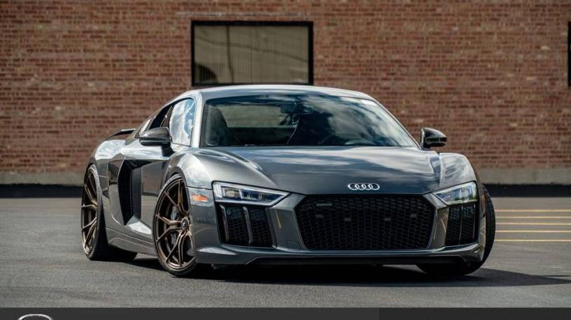 AUDI R8 2017 WUAKBAFX5H7903604 image AUDI R8 2017 WUAKBAFX5H7903604 image