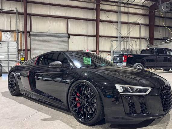 AUDI R8 2017 WUAKBAFX6H7905006 image
