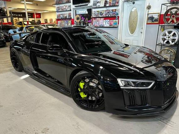 AUDI R8 2017 WUAEAAFX2H7903432 image