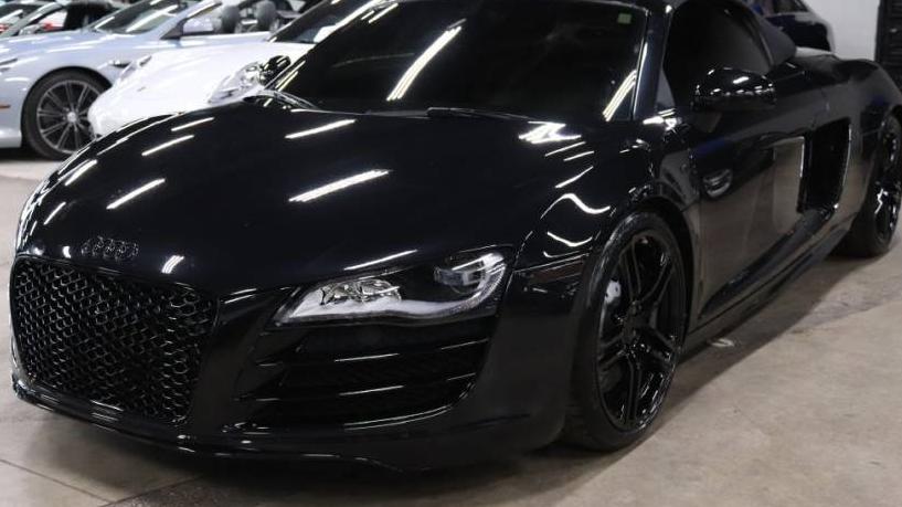 AUDI R8 2011 WUAVNAFG1BN000633 image