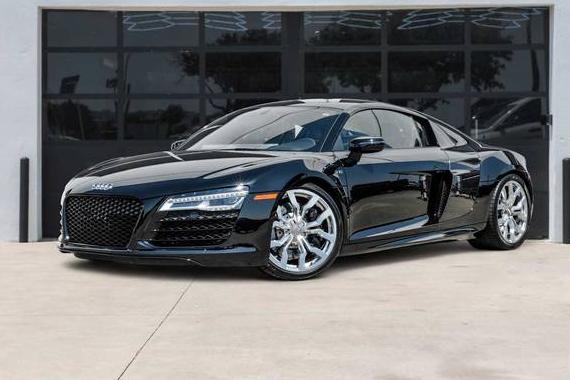 AUDI R8 2015 WUAENAFG8F7002034 image