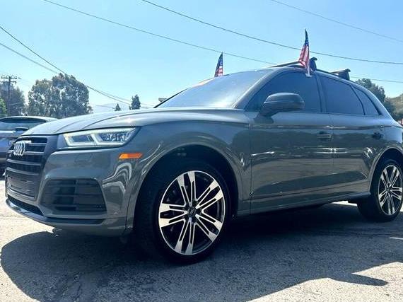 AUDI SQ5 2019 WA1B4AFY4K2098211 image
