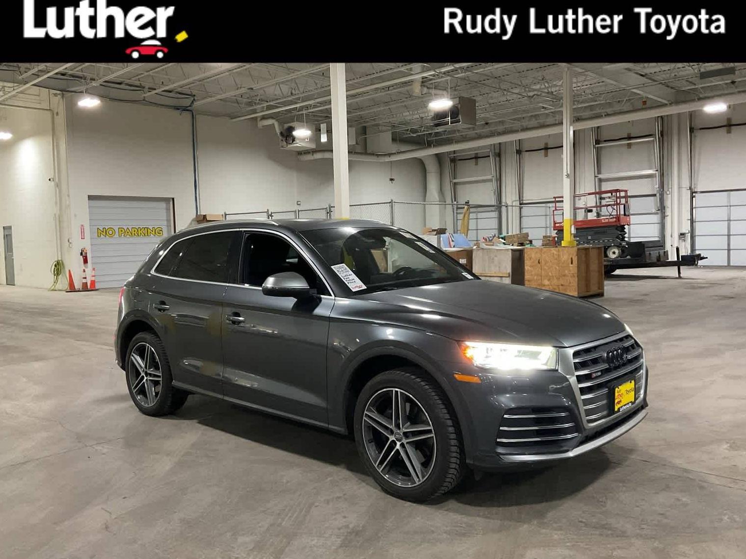 AUDI SQ5 2019 WA1B4AFY0K2099730 image