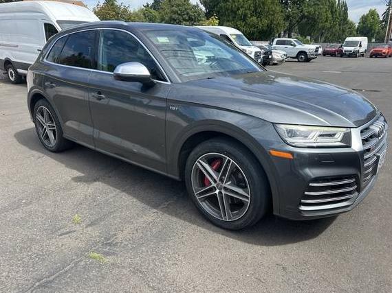 AUDI SQ5 2018 WA1A4AFY6J2025173 image