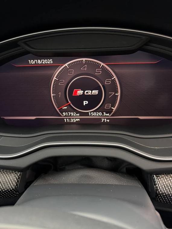 AUDI SQ5 2018 WA1C4AFY9J2029162 image