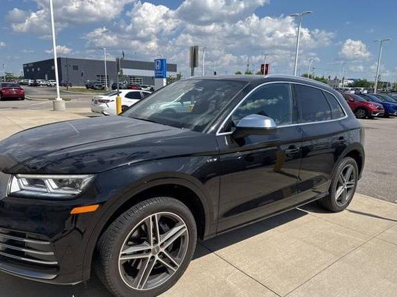 AUDI SQ5 2018 WA1A4AFY5J2008624 image