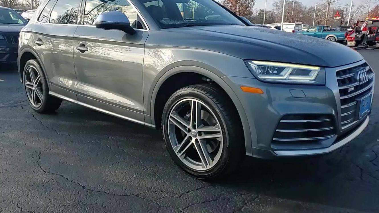 AUDI SQ5 2018 WA1A4AFY4J2129953 image