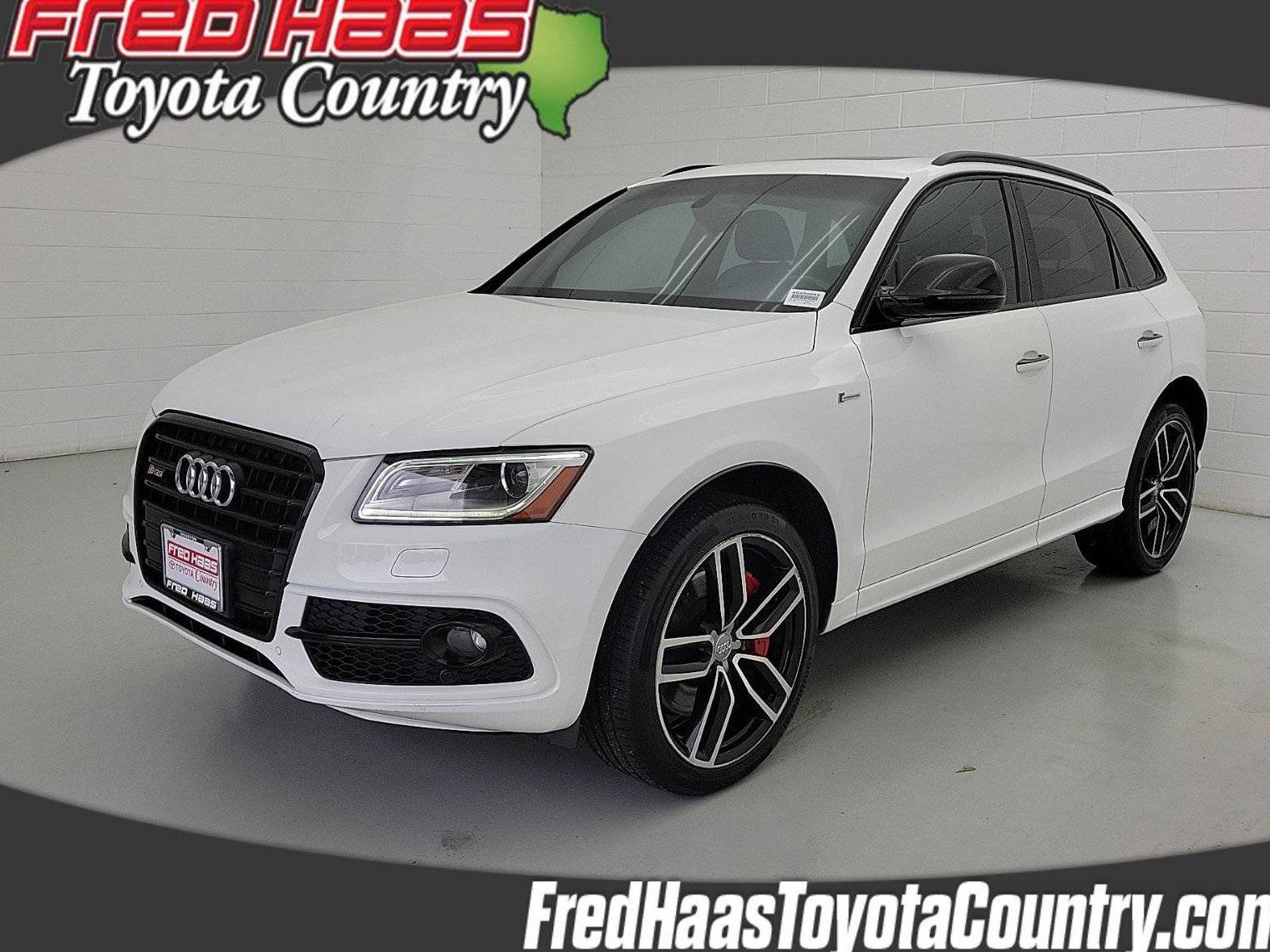 AUDI SQ5 2017 WA1CCAFP4HA022968 image