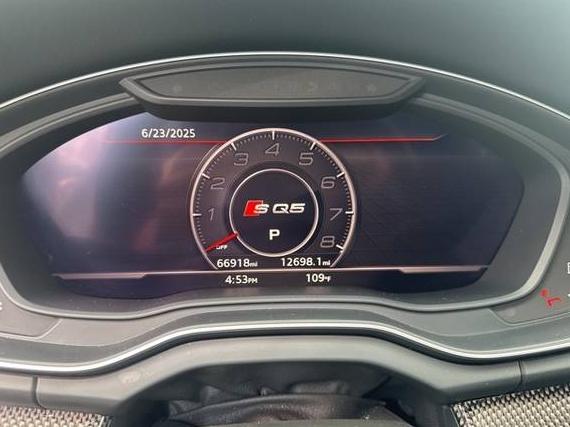 AUDI SQ5 2020 WA1B4AFY1L2040588 image