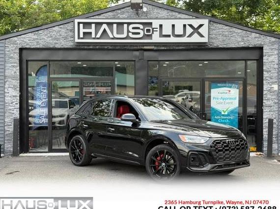AUDI SQ5 2022 WA1B4AFY2N2032227 image