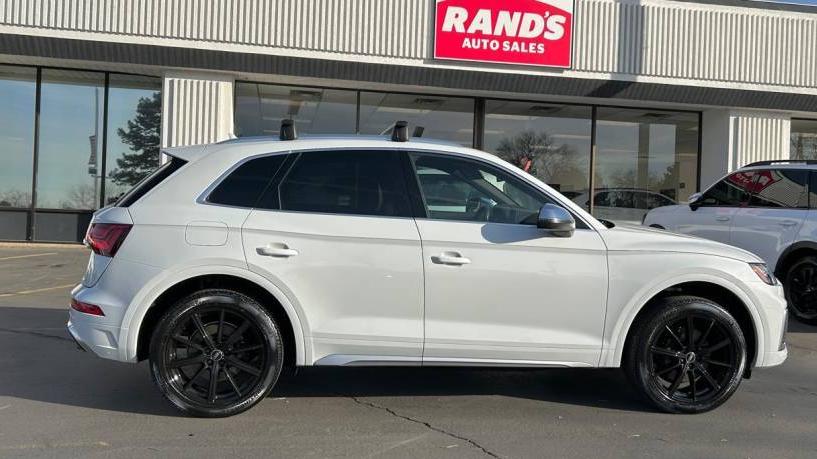 AUDI SQ5 2022 WA1B4AFY1N2104955 image