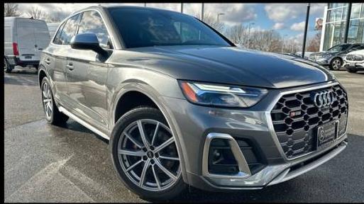 AUDI SQ5 2022 WA1B4AFYXN2029771 image