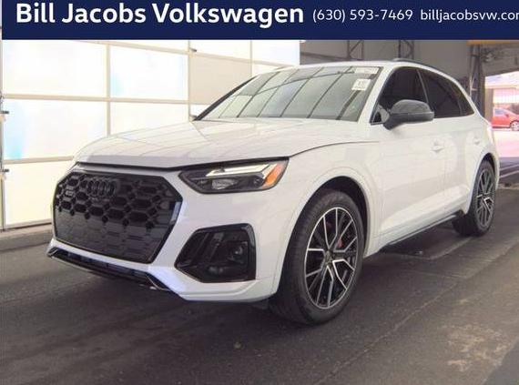 AUDI SQ5 2025 WA1B4AFY3S2052062 image