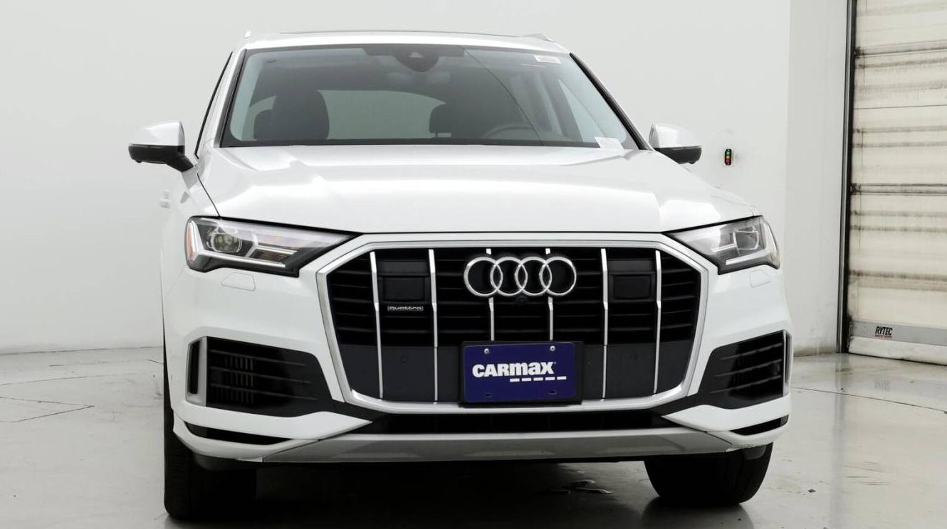 AUDI Q7 2023 WA1LXBF74PD009077 image