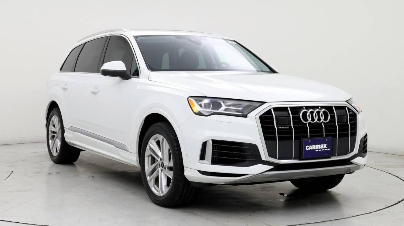 AUDI Q7 2023 WA1LXBF78PD009597 image