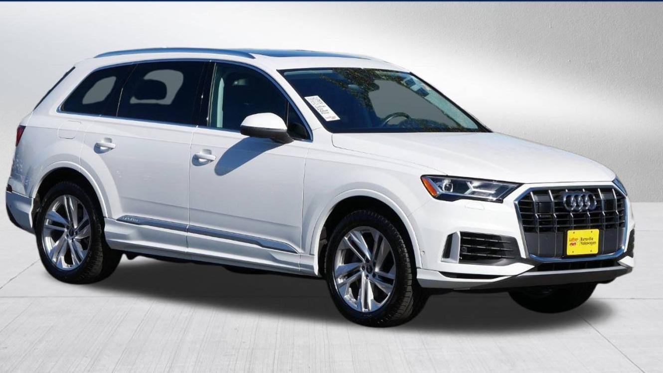 AUDI Q7 2023 WA1LXBF71PD008808 image