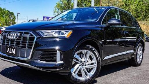 AUDI Q7 2023 WA1LXBF7XPD009844 image